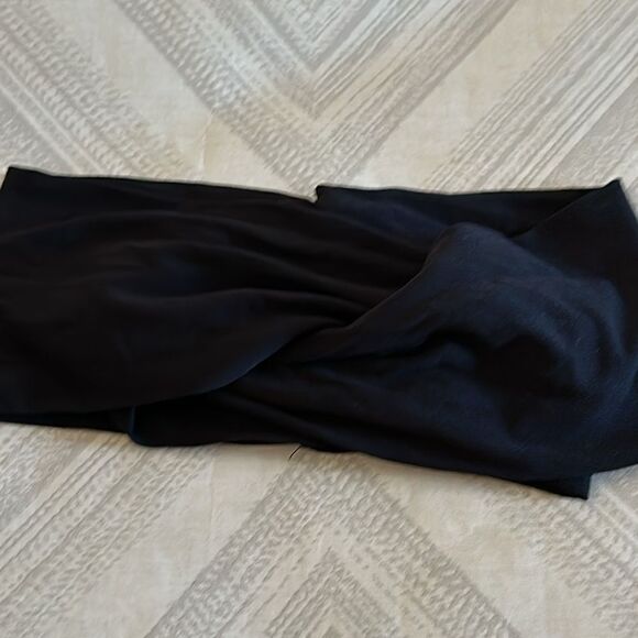 L. ERICKSON BLACK ITALIAN HEADWRAP - Picture 2 of 5